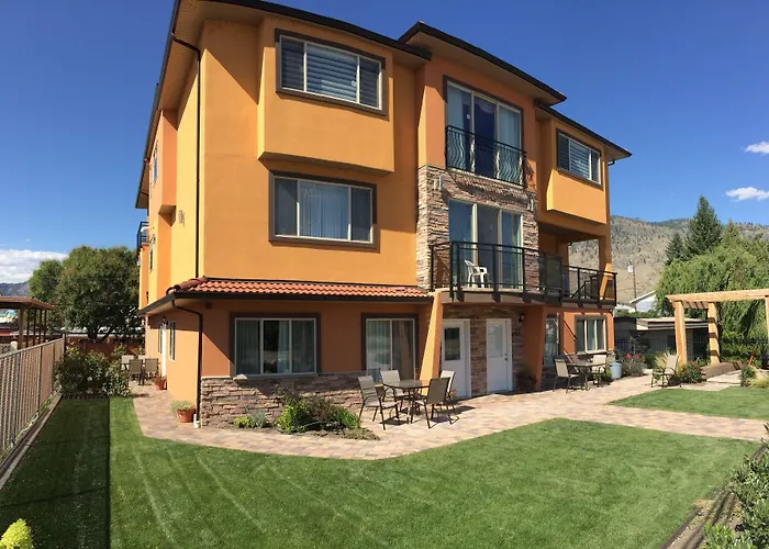 Sahara Suites